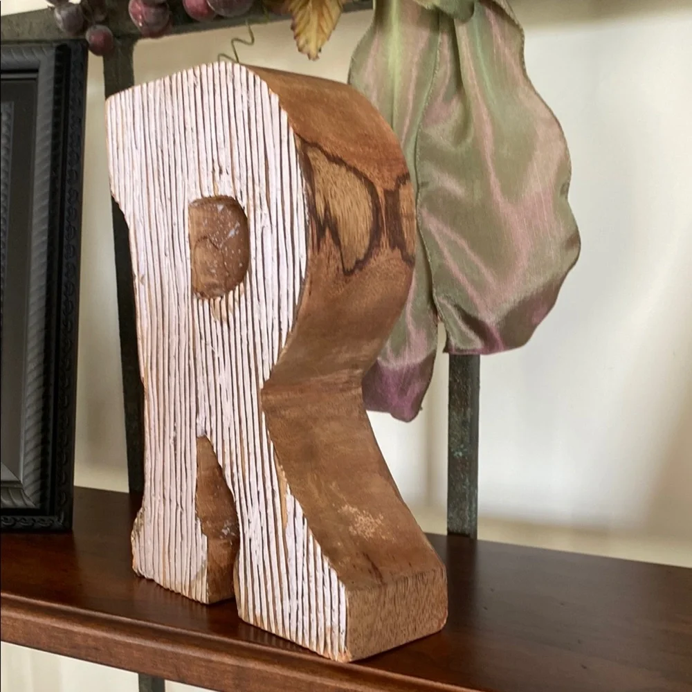 Rustic Wooden Letter R - Picture 3 of 5